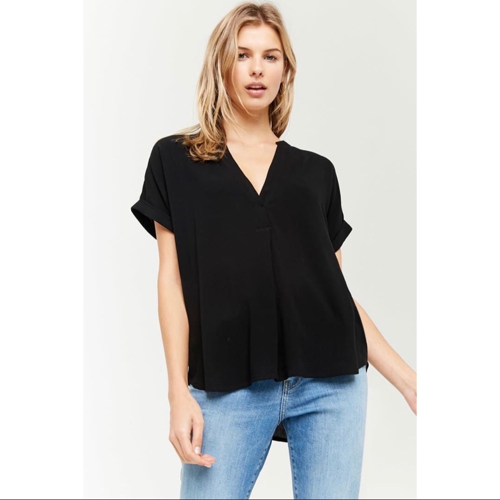 NWT! Forever 21 contemporary V-neck Dolman Top